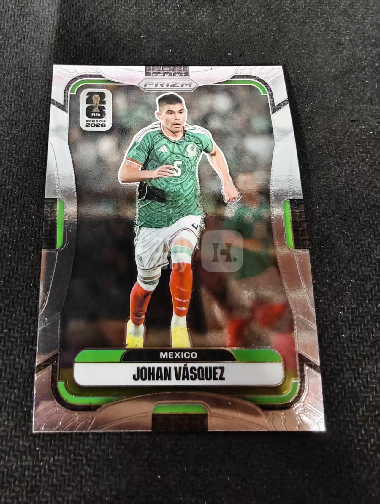 2026 Panini World Cup Prizm 墨西哥 Johan Vásquez 约翰・巴斯克斯 PZ世界杯 划痕 边角瑕疵#285
