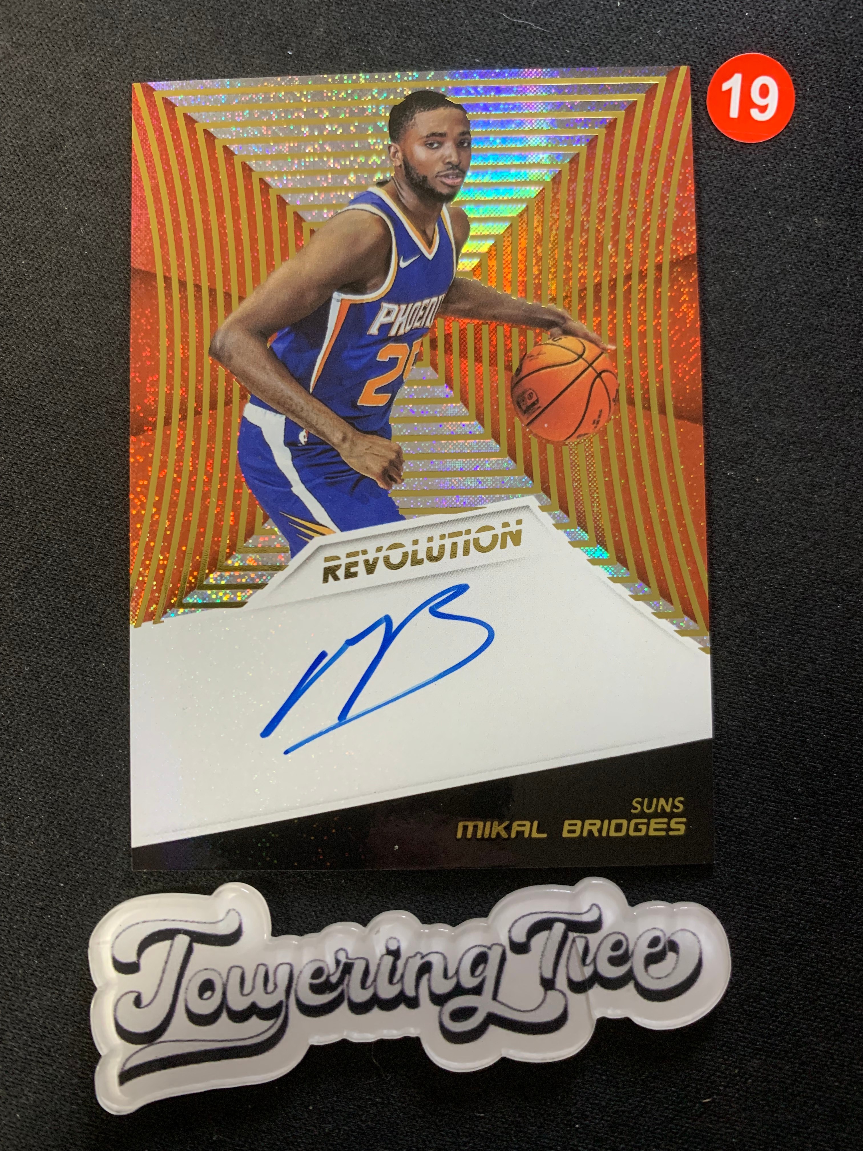 2018-19 Panini Revolution Mikal Bridges RC 【大树代卖】米卡尔布里奇斯 大桥 太阳新秀 革命 点点折 碎闪折 签字 卡签 瑕疵如图（LHYLL/红19