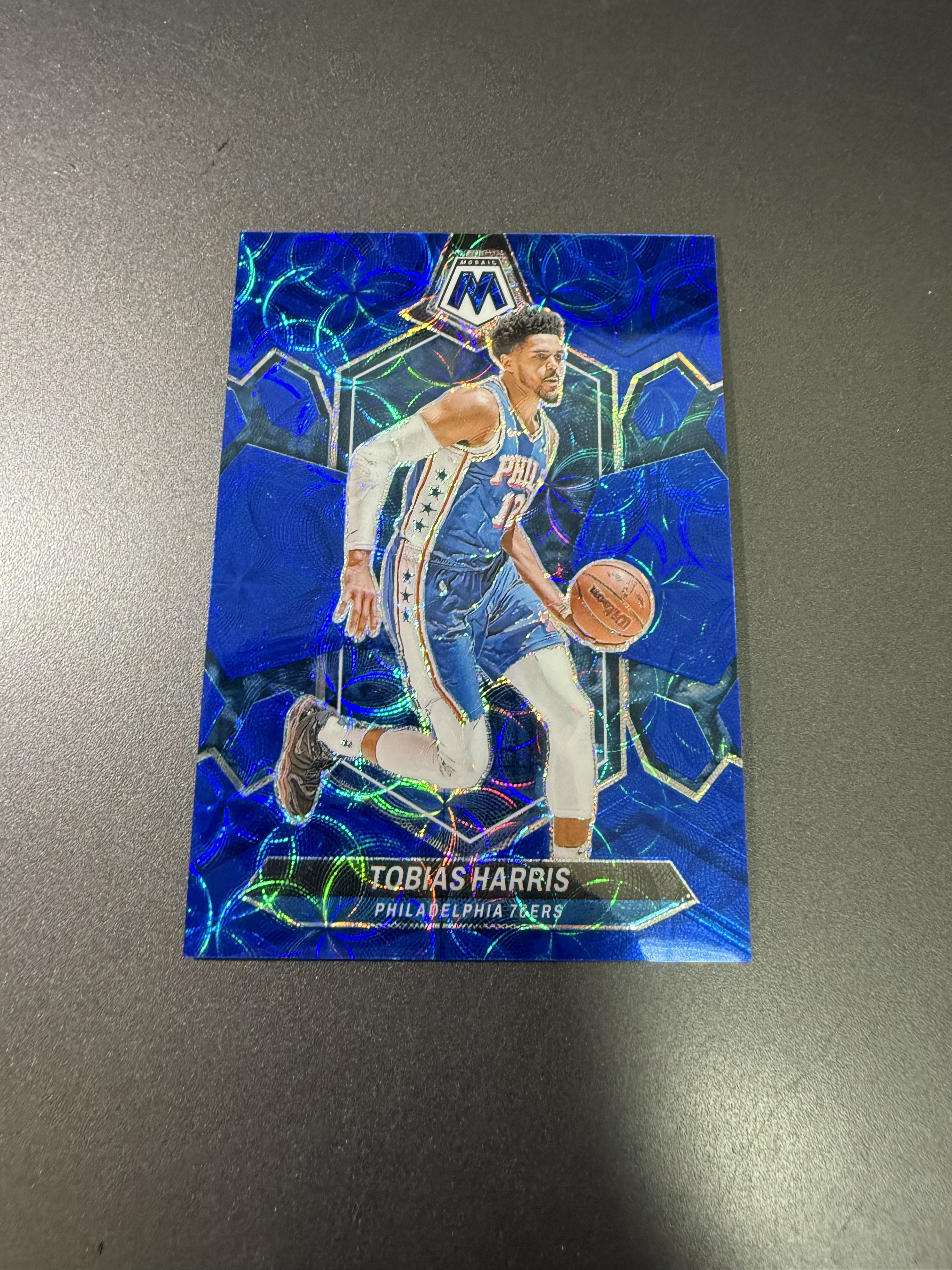 2023-24 Panini Mosaic Tobias Harris 托比亚斯 哈里斯 马赛克 蓝圈圈折 25编 76人 同色球衣 什