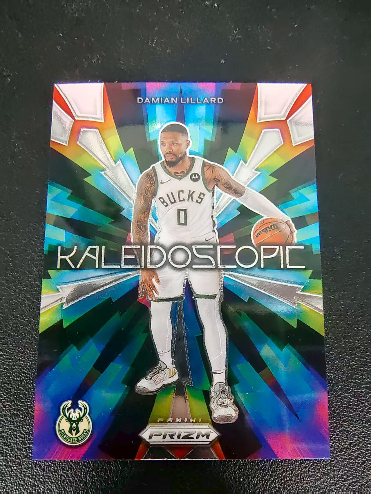 【可合并,不累计】2023-24 Panini Prizm Damian Lillard 雄鹿 达米安 利拉德 表哥 万花筒特卡 PZ 划痕 边角微瑕 介意勿拍 #10