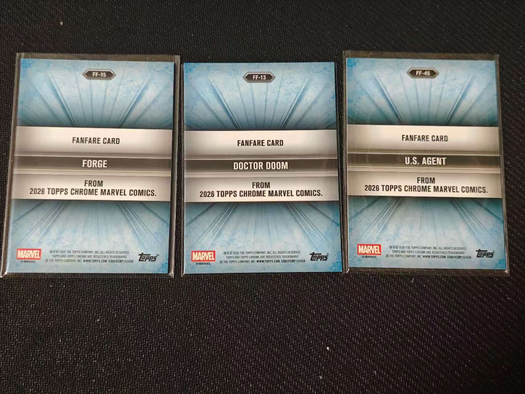 2026 Topps Chrome 漫威宇宙 Fanfare 【有品代卖】漫威 MARVEL 锻造师 毁灭博士/杜姆博士 美国密探(美国特工) 喝彩特卡 银折 SP 值得收藏 卡品如图/sushi