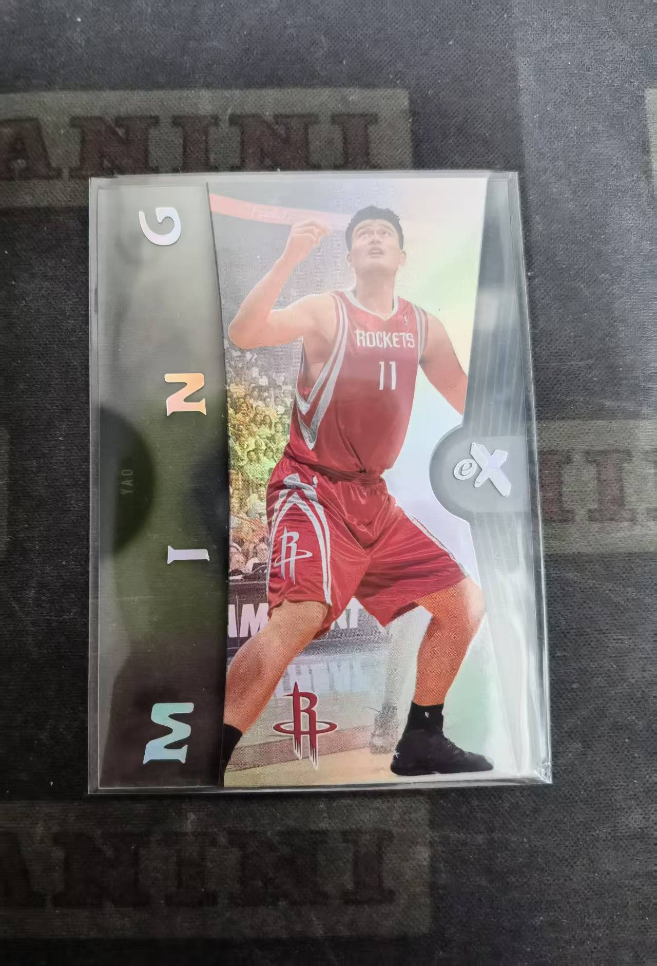 【DLDL拍卖】2006-07 Fleer EX Yao Ming 姚明【卡边角表面见图】