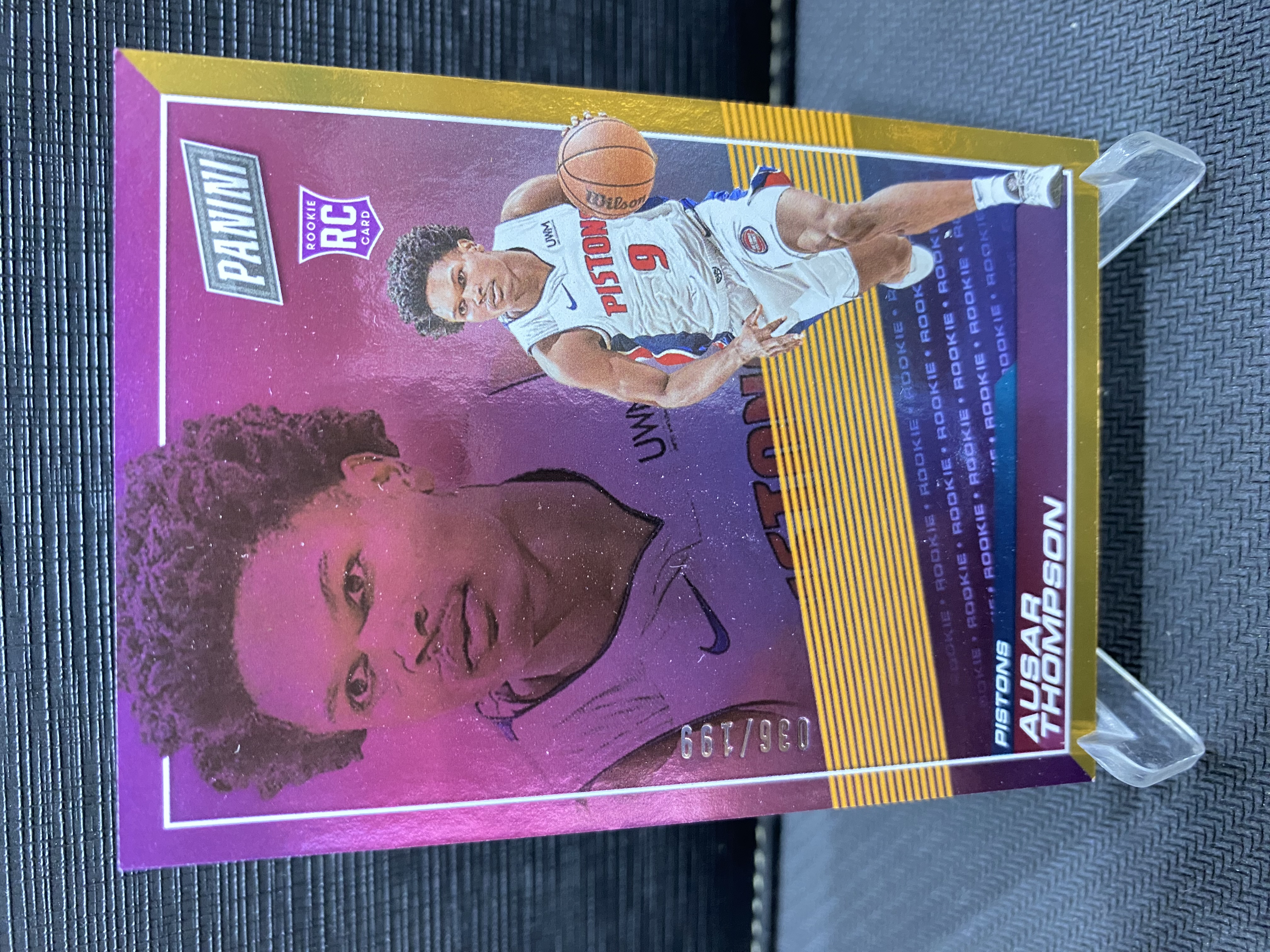 2023-24 Panini Player of the Day Ausar Thompson RC POD 新秀 奥萨 汤普森 紫折 折射 收藏必备 卡品如图 -老道-【乌苏拍卖】