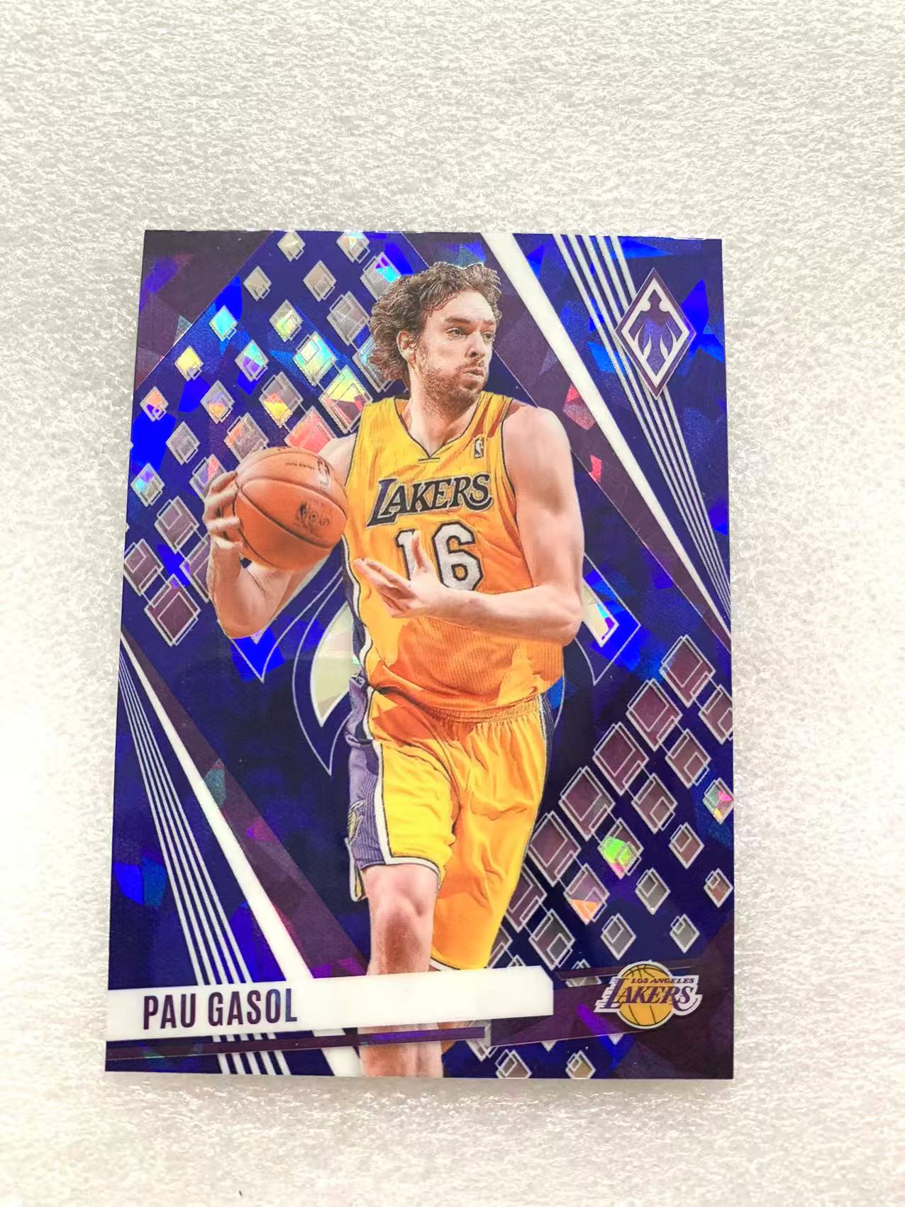 2023-24 Panini Phoenix Pau Gasol 凤凰 湖人 保罗 加索尔 加嫂 折射 蓝碎冰折