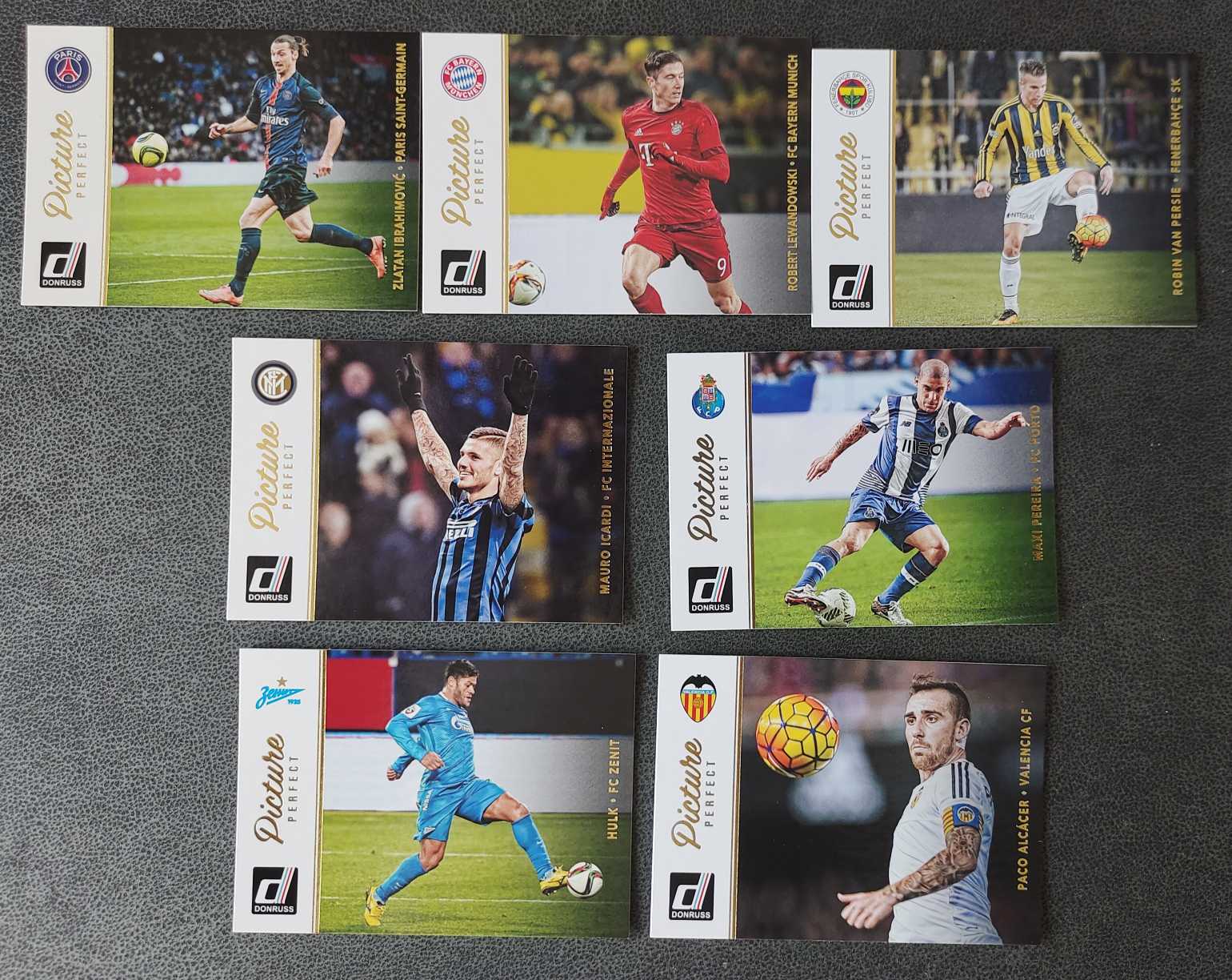 2016-17 panini donruss 杜蕾斯 特卡 范佩西 伊布拉莫维奇 莱万多夫斯基 带队 7张打包 凑套必备