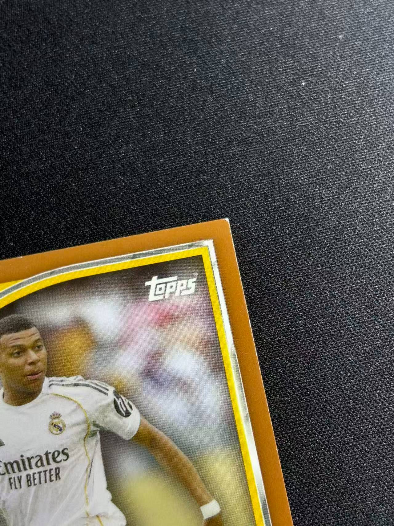 【梦卡拍卖】2025 Topps 皇马铁罐队盒 Kylian Mbappe 基利安 姆巴佩 /399编 细节如图 #DD# F白