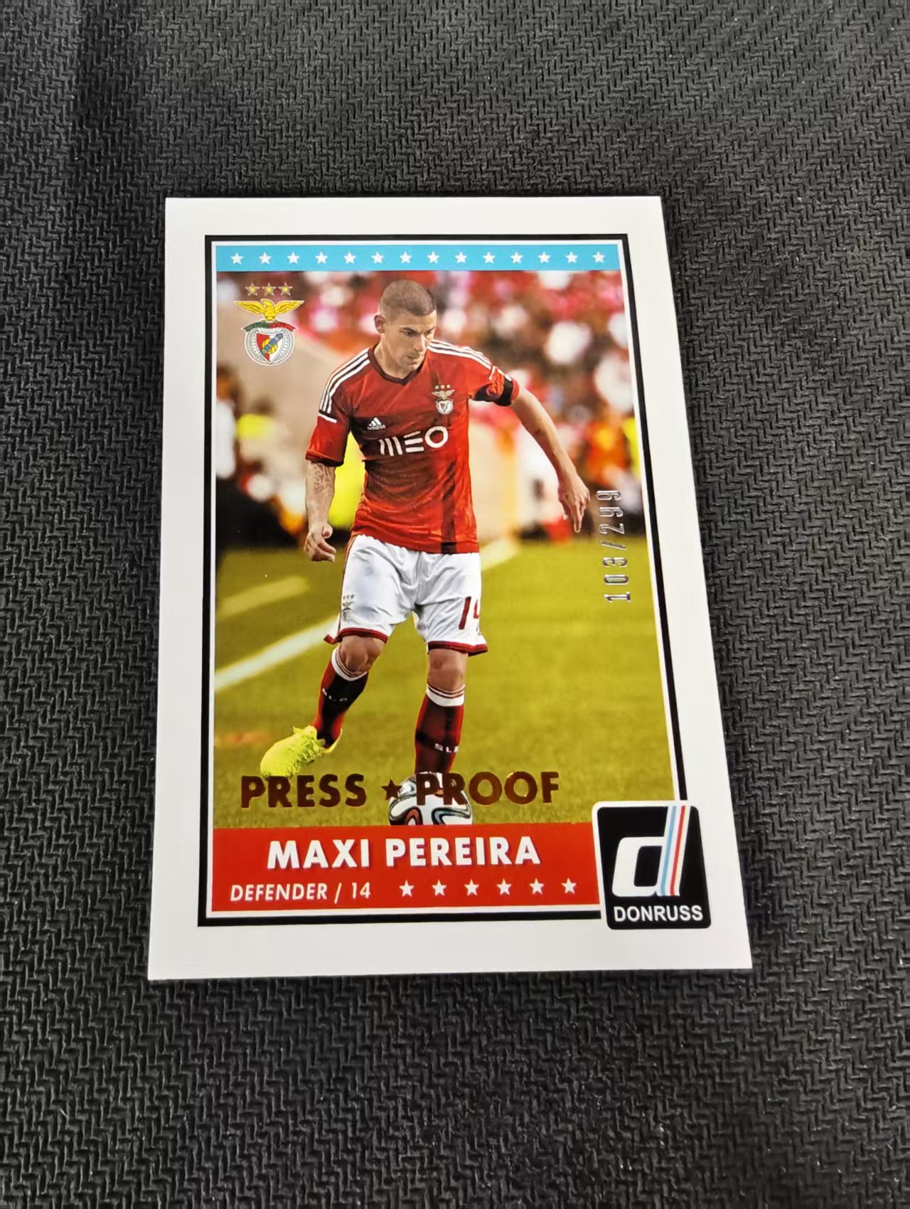 【可合并,不累计】2015 Panini Donruss Maxi Pereira 本菲卡 乌拉圭马克西 佩雷拉 杜蕾斯 299编 边角微瑕