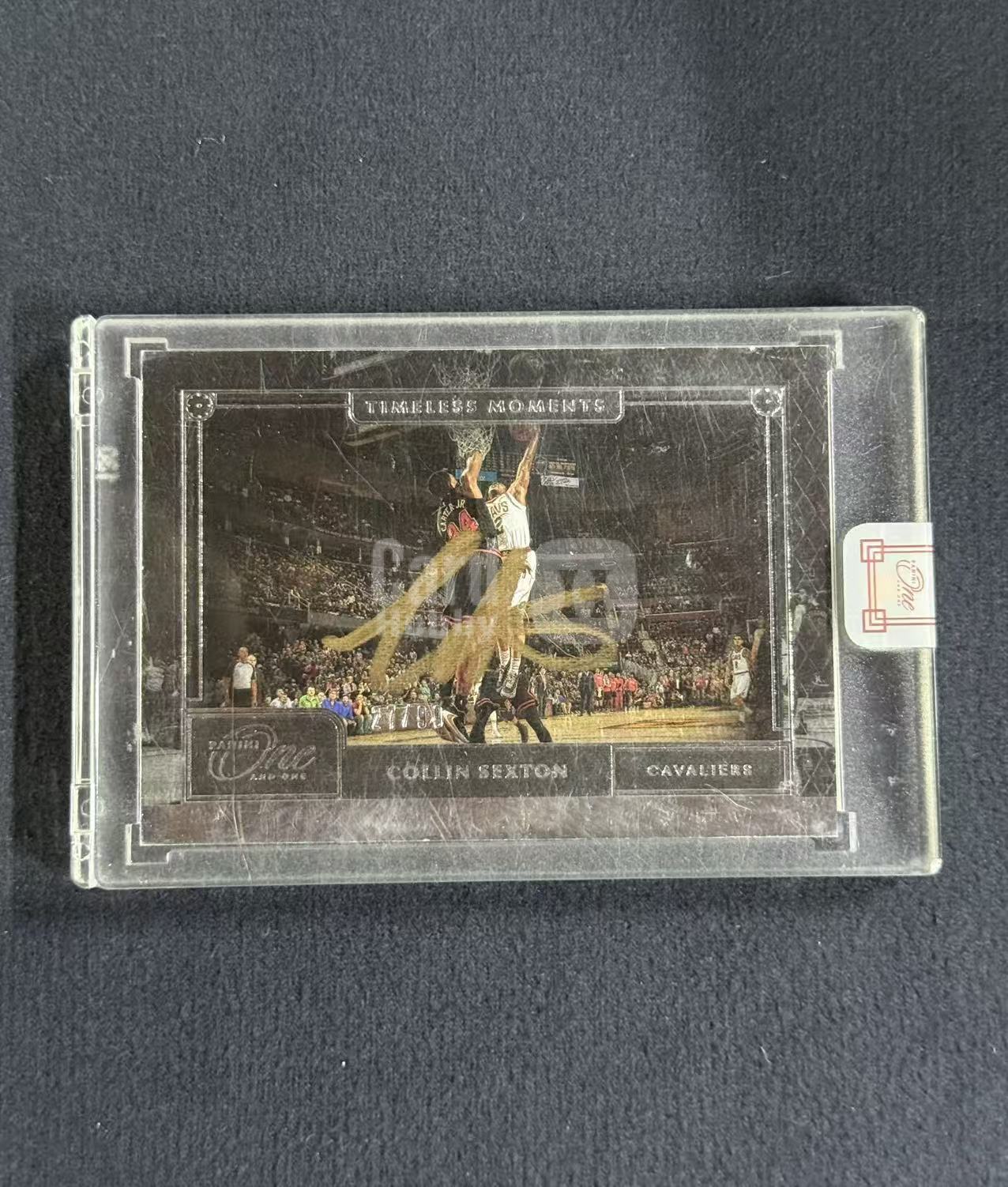 2020-21 Panini One and One Collin Sexton 【未定义潮】科林 塞克斯顿 ONE 时刻 银平行 金笔签 卡签 骑士 /99编 卡品如图 A01
