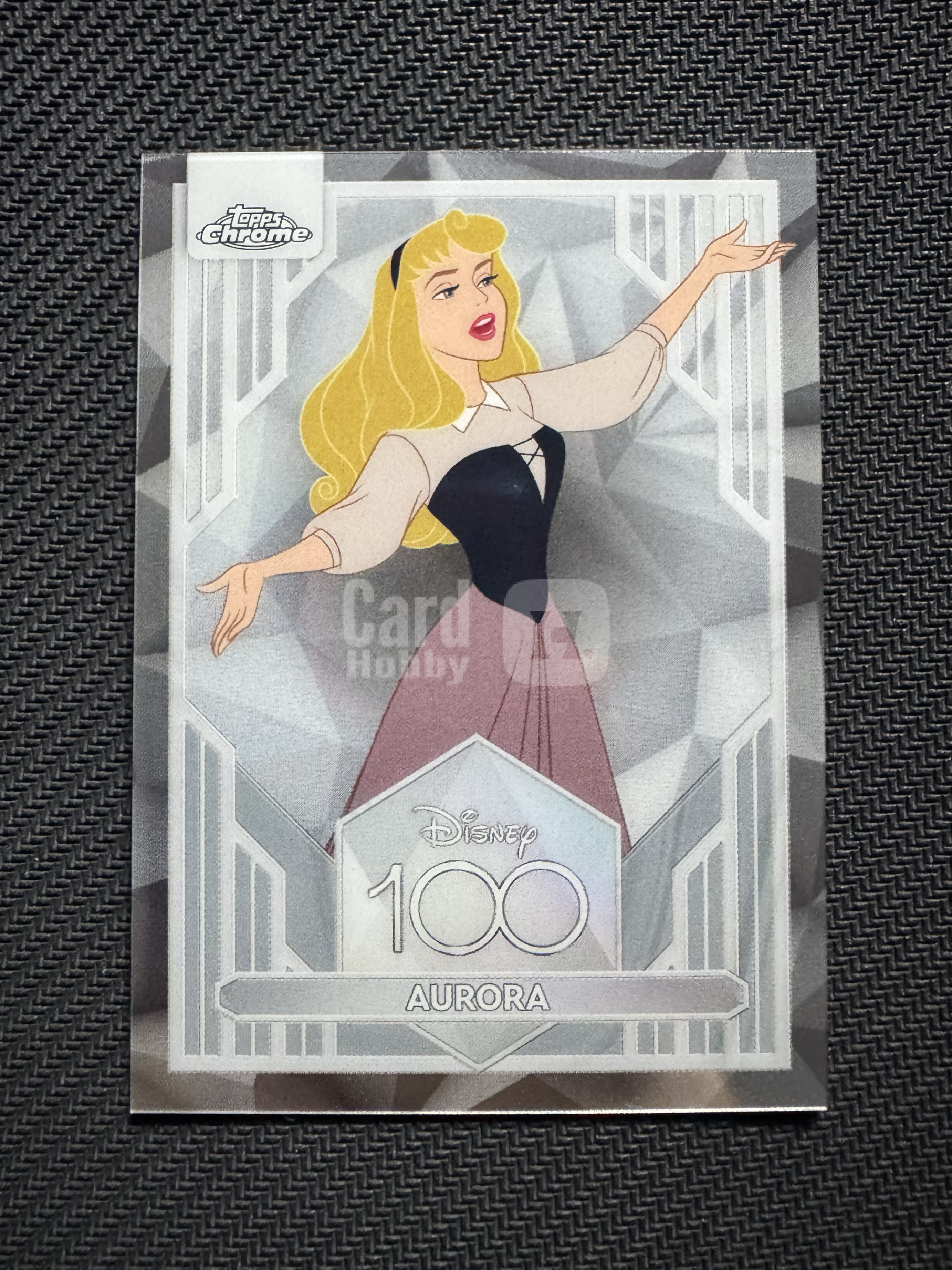 【橙子拍卖 接代拍】不累计 2023 Topps Chrome Disney 迪士尼 元年 Base 睡美人 Aurora 爱洛公主 迪士尼100周年 经典角色 卡品看图 微瑕 工艺原因 不保品