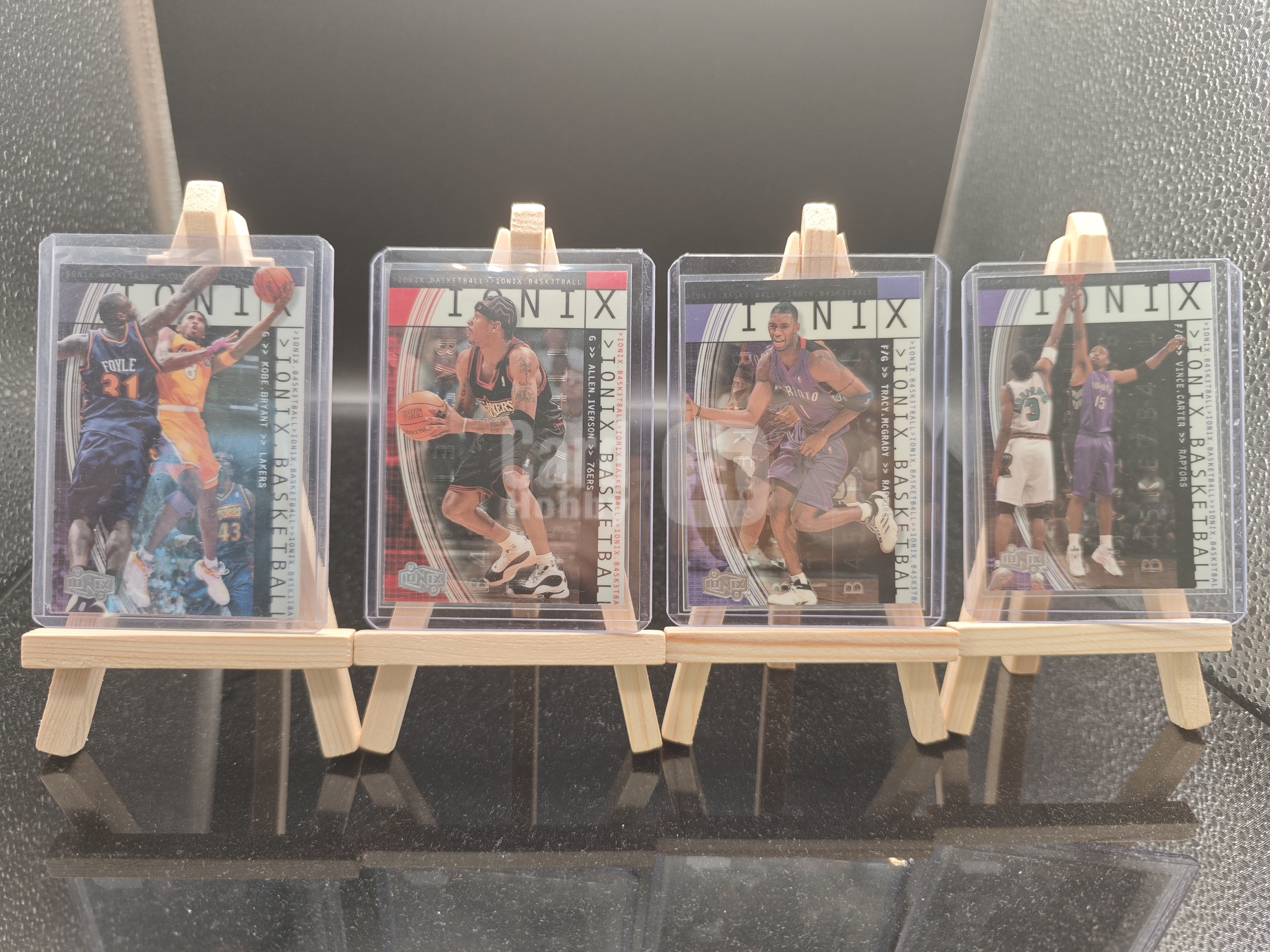 2000 Upper Deck Ionix Kobe Bryant #25 科比 布莱恩特 文斯 卡特 特雷西 麦格雷迪 阿伦 艾弗森 老卡 四大分卫 一套 全套 整套 卡品如图