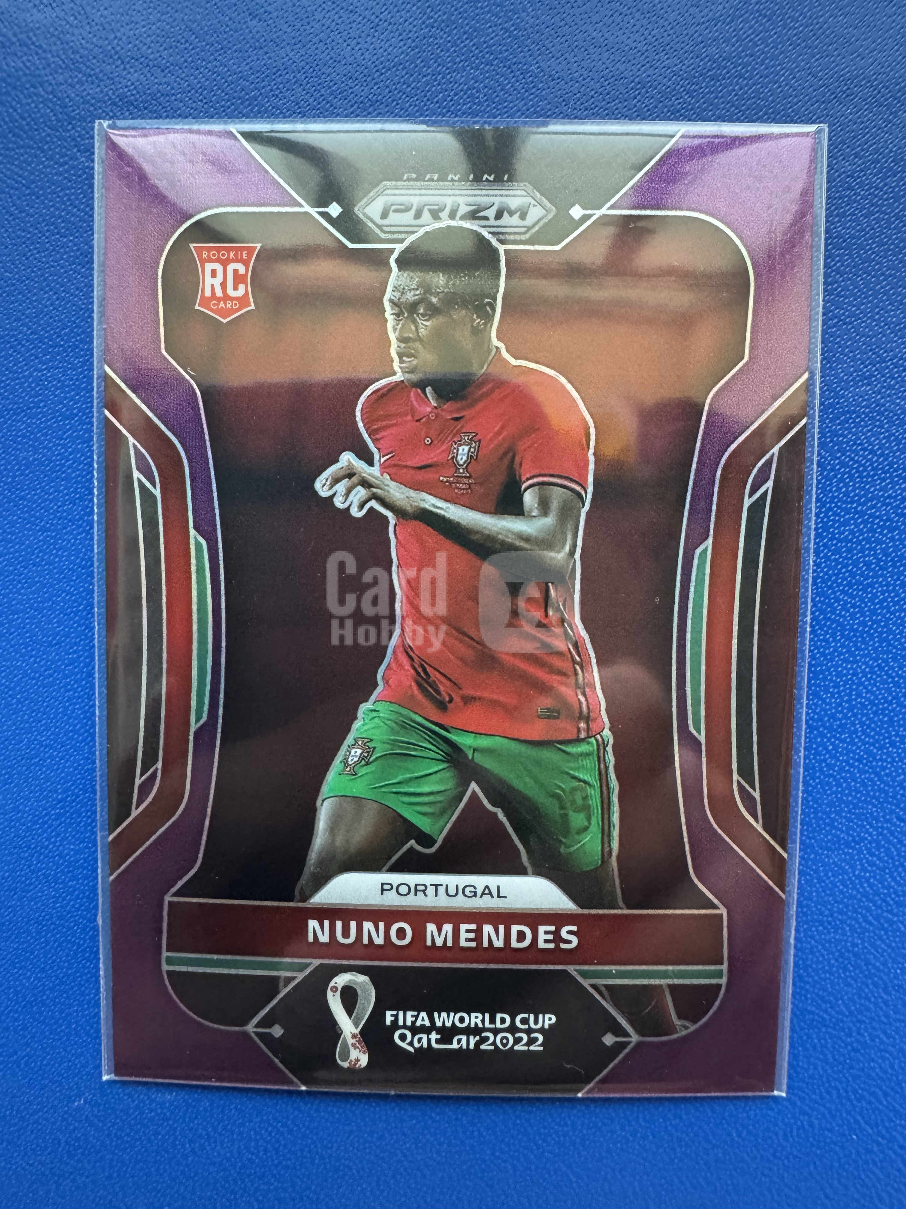 2022 Panini Prizm FIFA World Cup QatarTM Nuno Mendes 卡塔尔世界杯 葡萄牙 努诺 门德斯 大巴黎 巴黎圣日尔曼 欧冠冠军 新秀 RC 紫折 199编