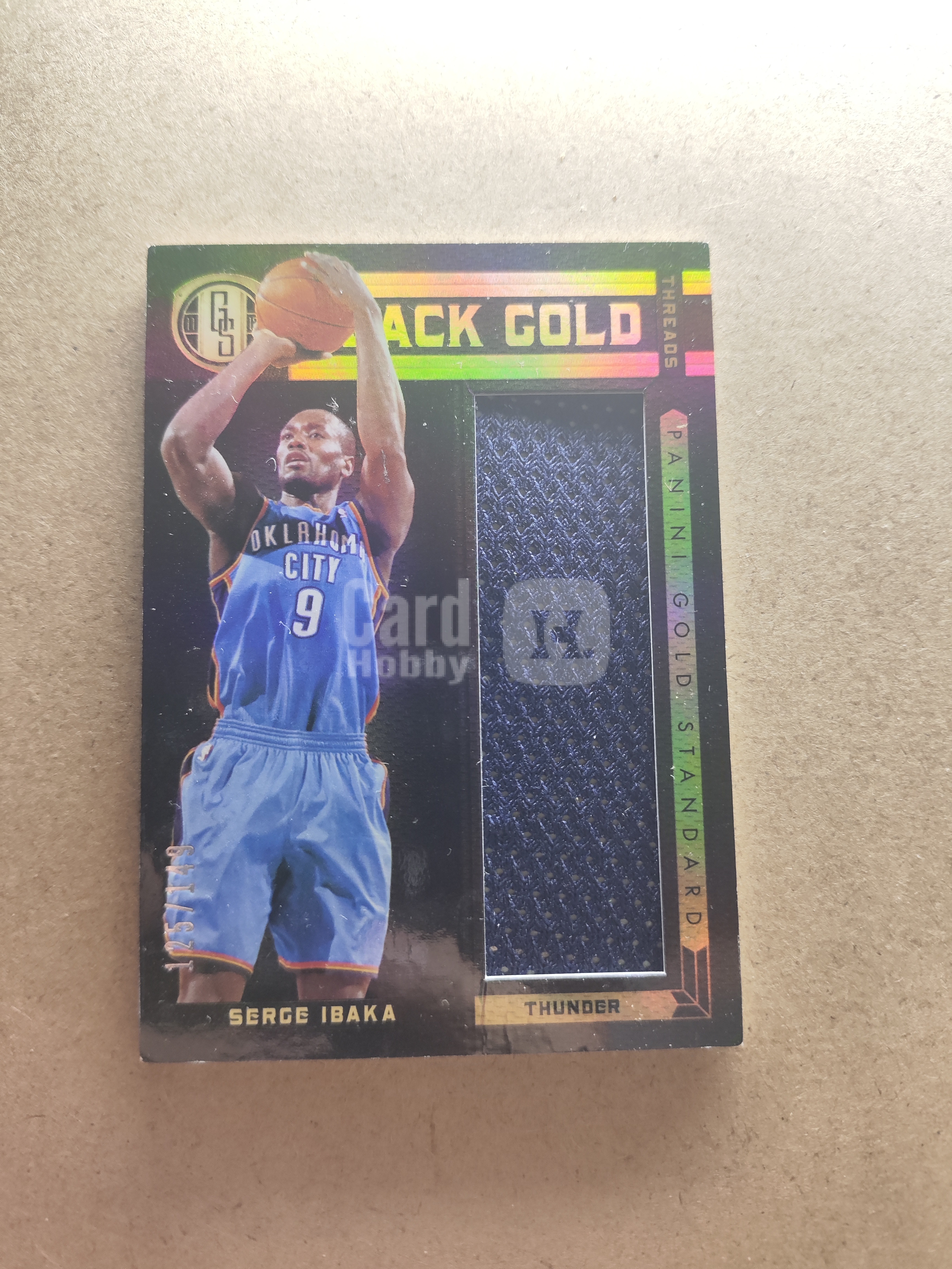 2012-13 Panini Threads Serge Ibaka 帕尼尼 塞尔吉 伊巴卡 黑金 雷霆 球衣 物料 大窗 折射 149编 荧光 卡品如图 收藏必备