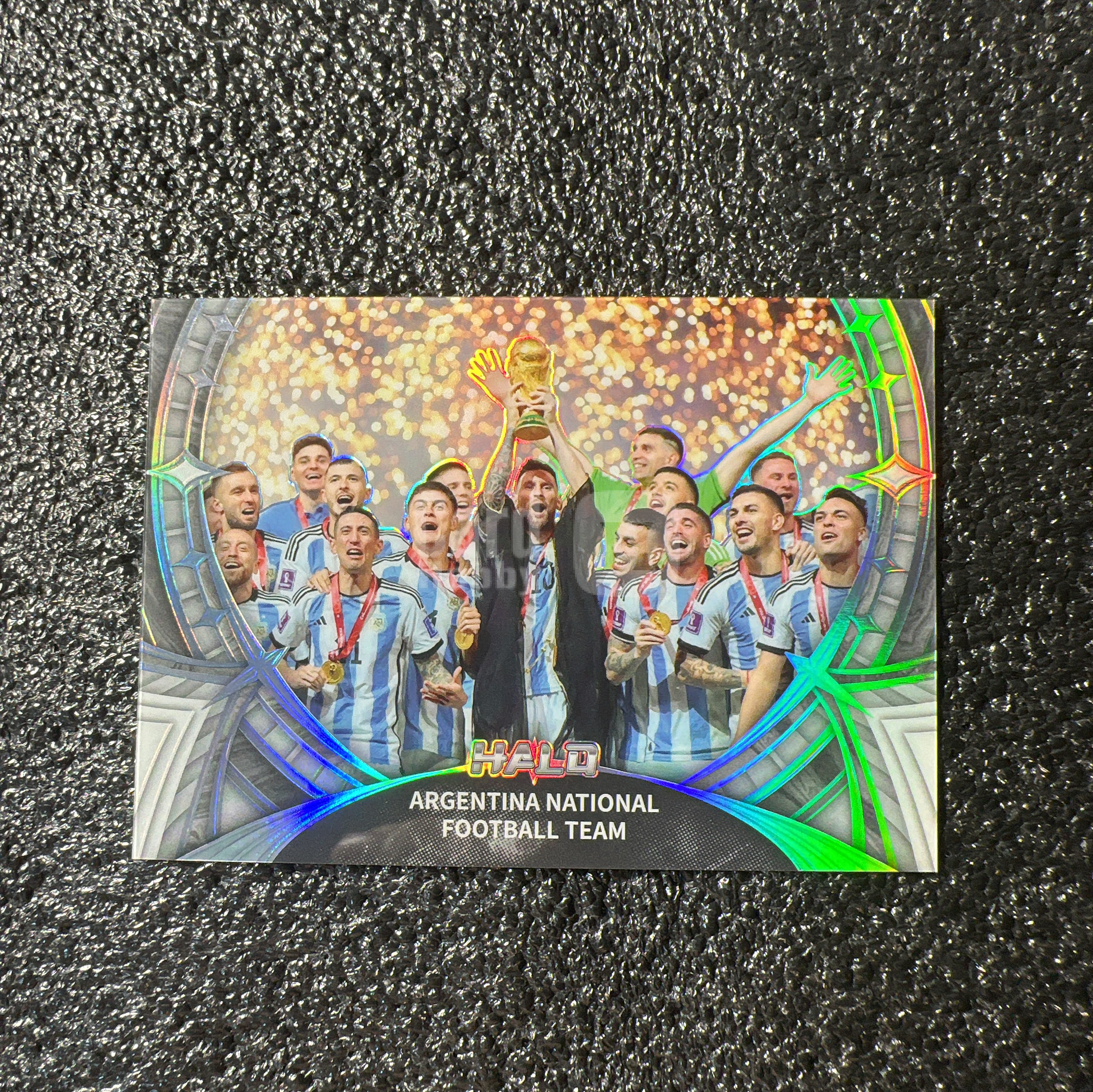 【足球代拍】2025 Playfull Herock Halo Lionel Messi 利昂内尔 梅西 球王 阿根廷 折射 荣耀之路 团队时刻 捧杯 夺冠 收藏必备 只发顺丰 X018
