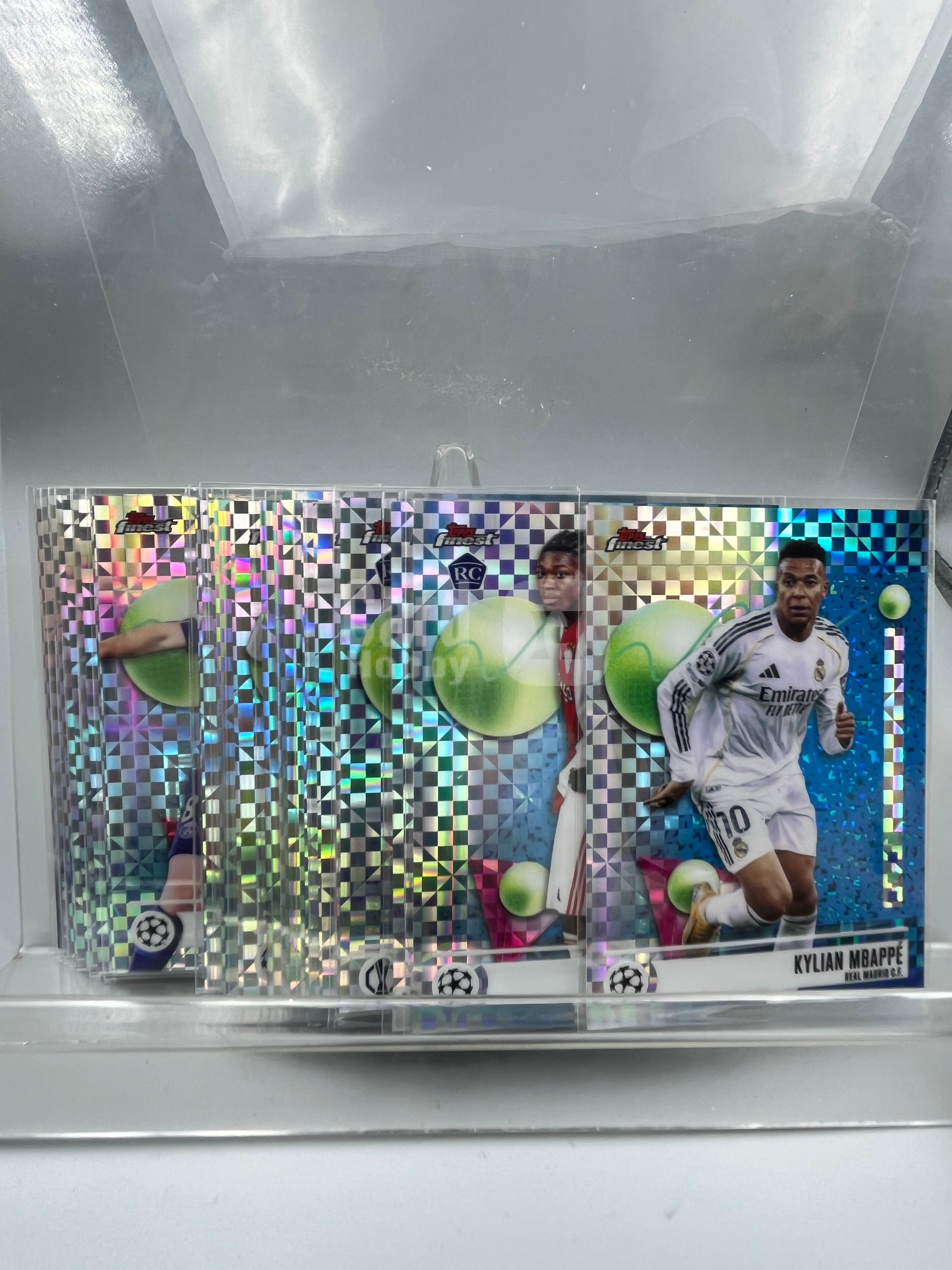 2026 Topps Finest 欧战 姆巴佩 科纳杜 西蒙斯等 折射 lot35张 不保卡品【暴富 仇总】y