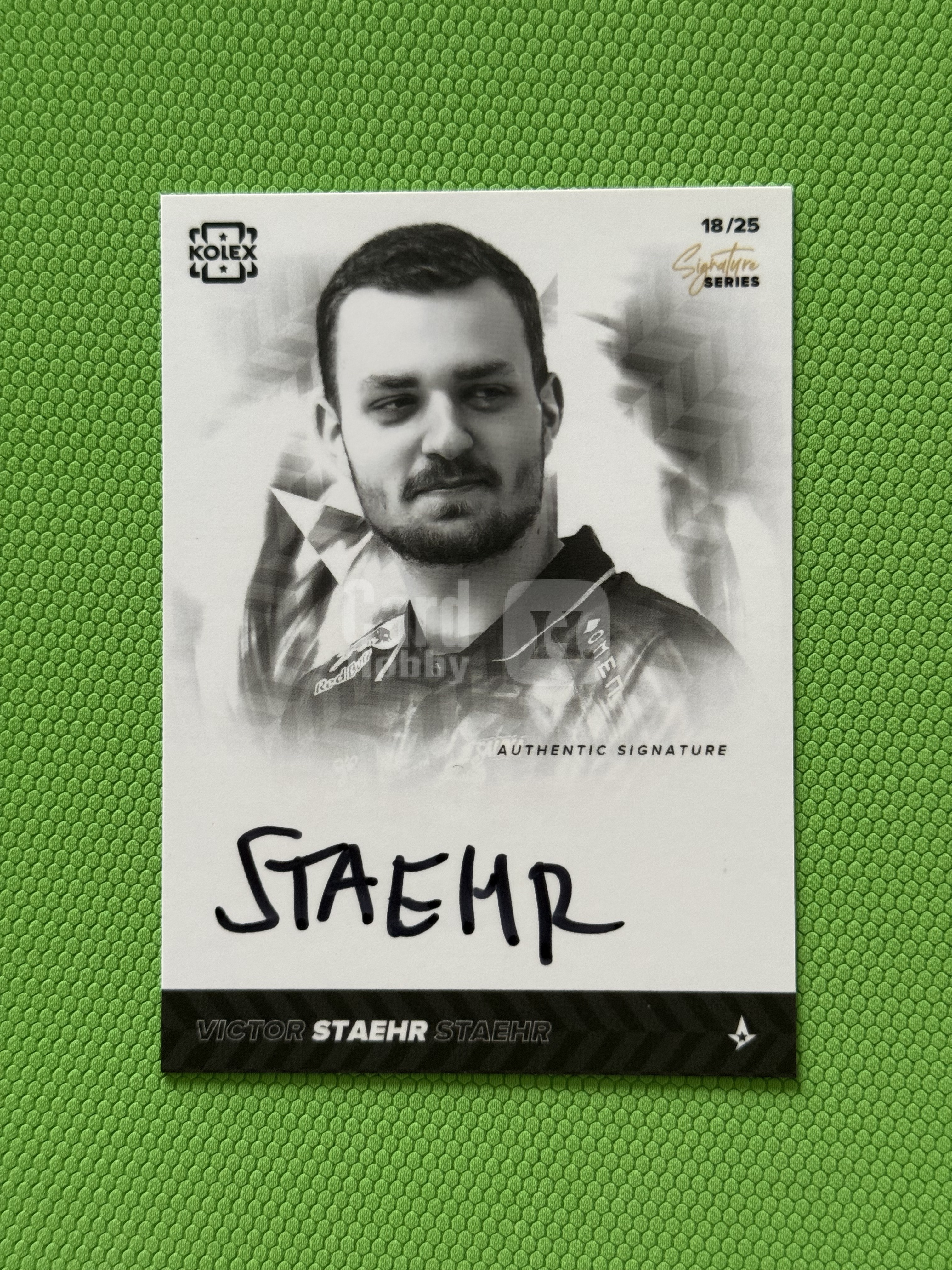 2024 KOLEX CSGO 卡品如图 【18/25】staehr NB盒 素描签字 限量25张 收藏必备 悠冒号