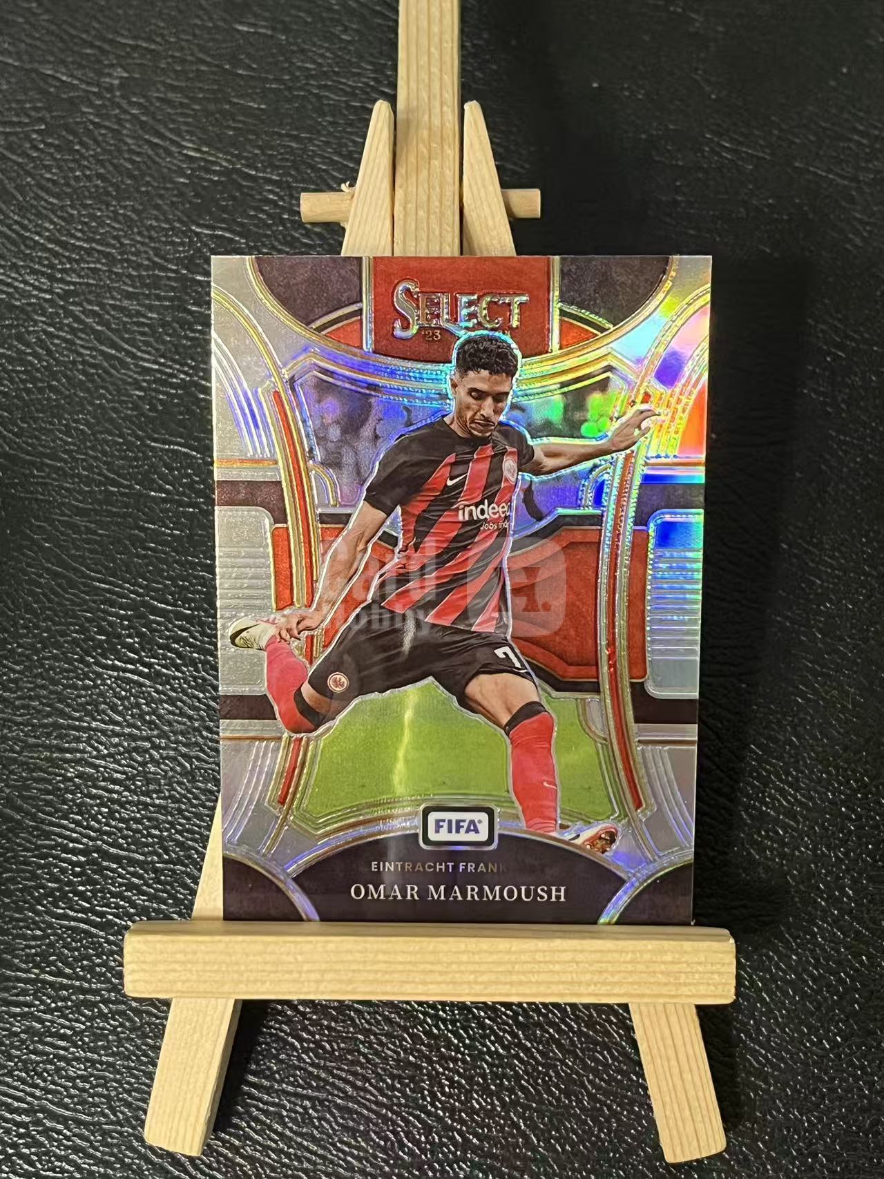 2023-24 Panini Select Omar Marmoush 马尔穆什 法兰克福 银折 实卡精美 卡品如图 LA-2