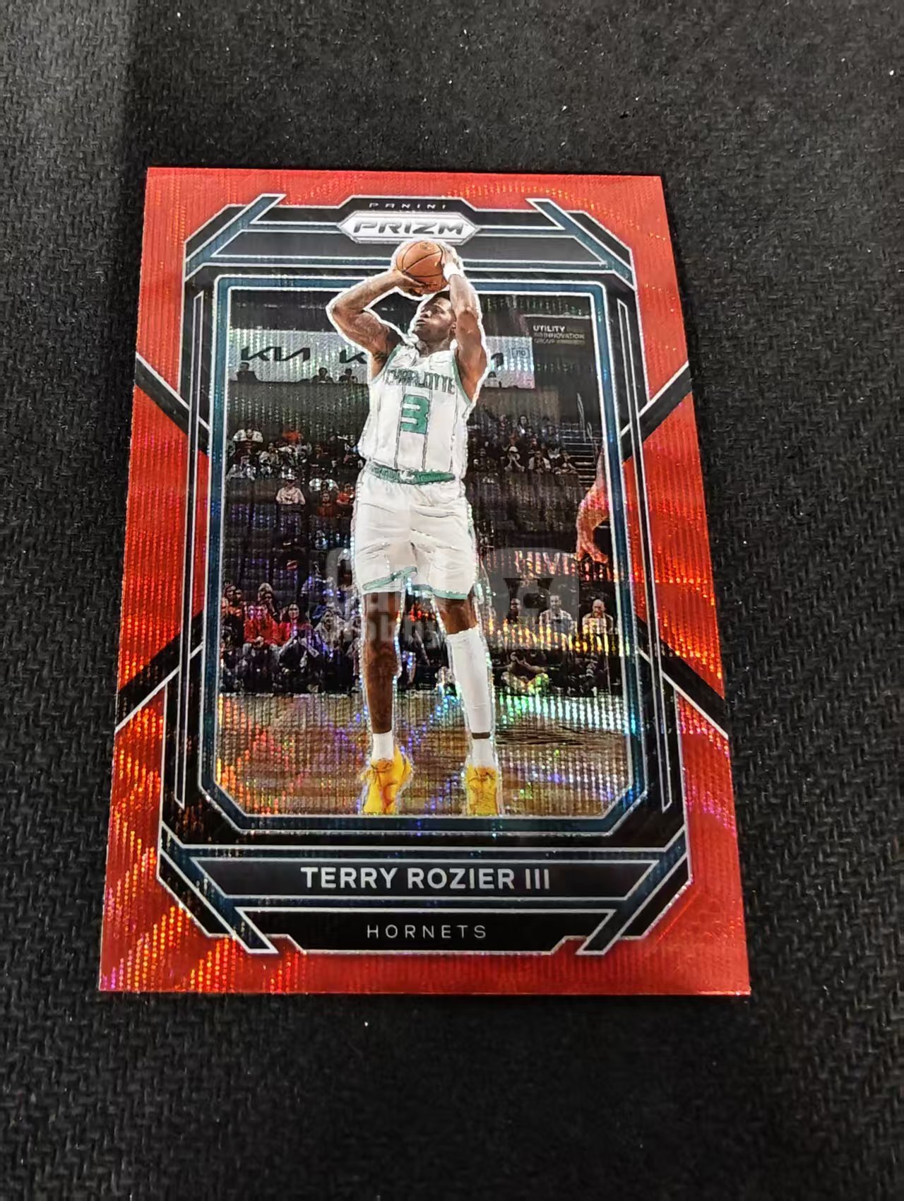 2022-23 Panini Prizm Terry Rozier III 特里 罗奇尔三世 黄蜂 红波纹 PZ 划痕 边角瑕疵 #153