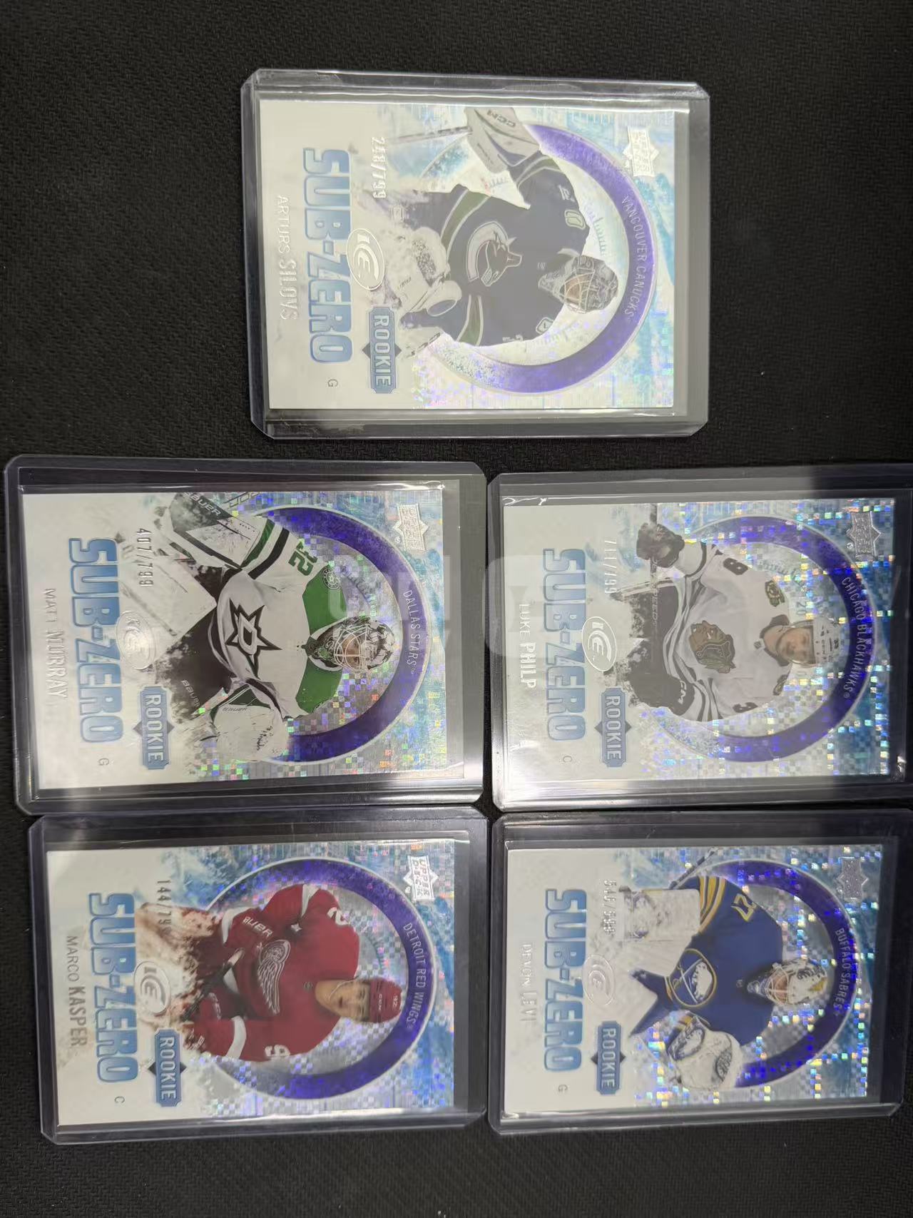 2024 Upper Deck ICE Sub-Zero RC 零度主题 德文 莱维,卢克 菲尔普等 五张ICE新秀卡打包出 卡固官方代卖 Gordon