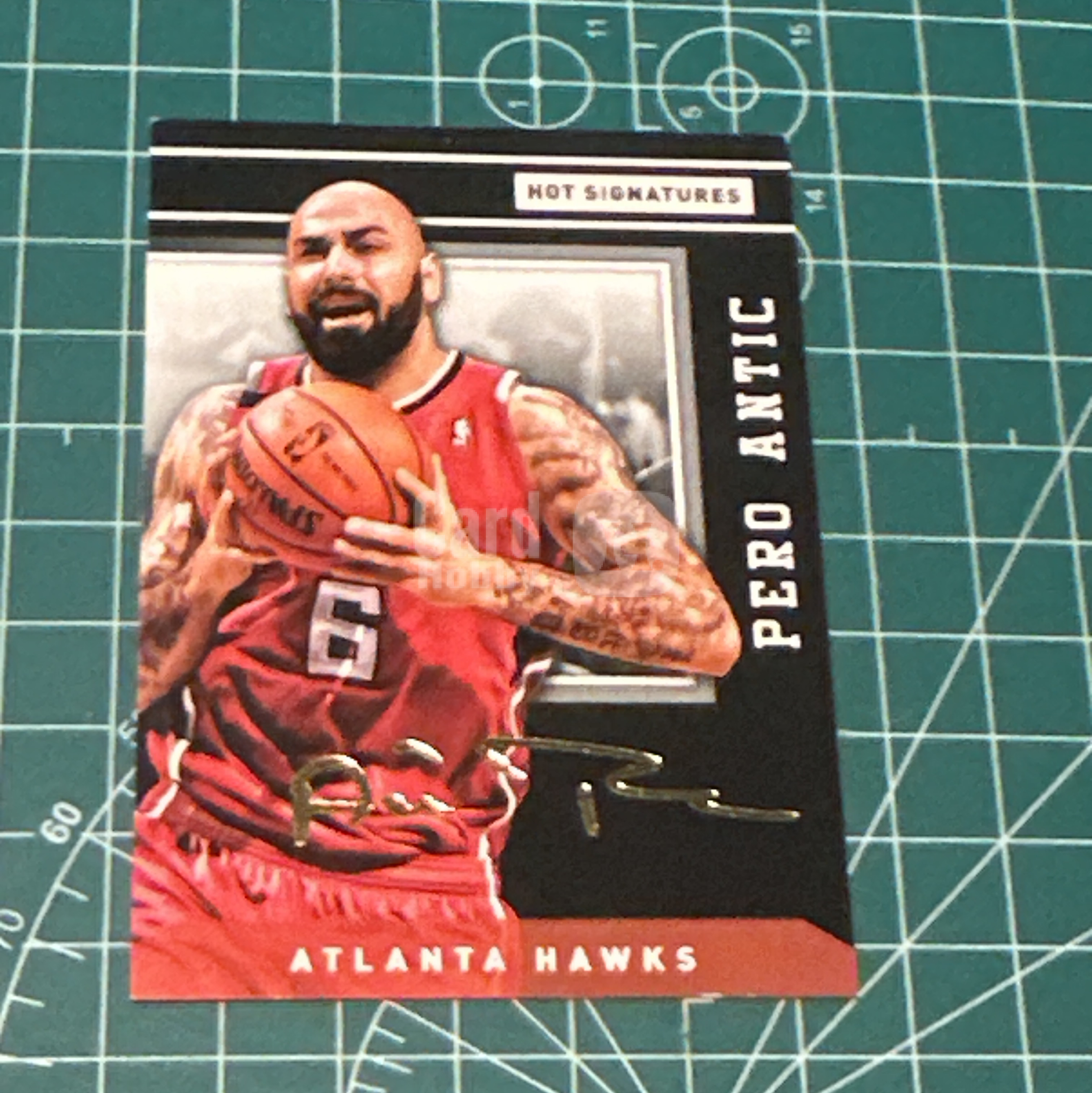 2014-15 Panini S.p.A Pero Antic 中雅图/中亚图 佩罗安蒂奇 金签卡 签名 签字 金色印签 特卡 老卡 绝版卡 稀有大比例