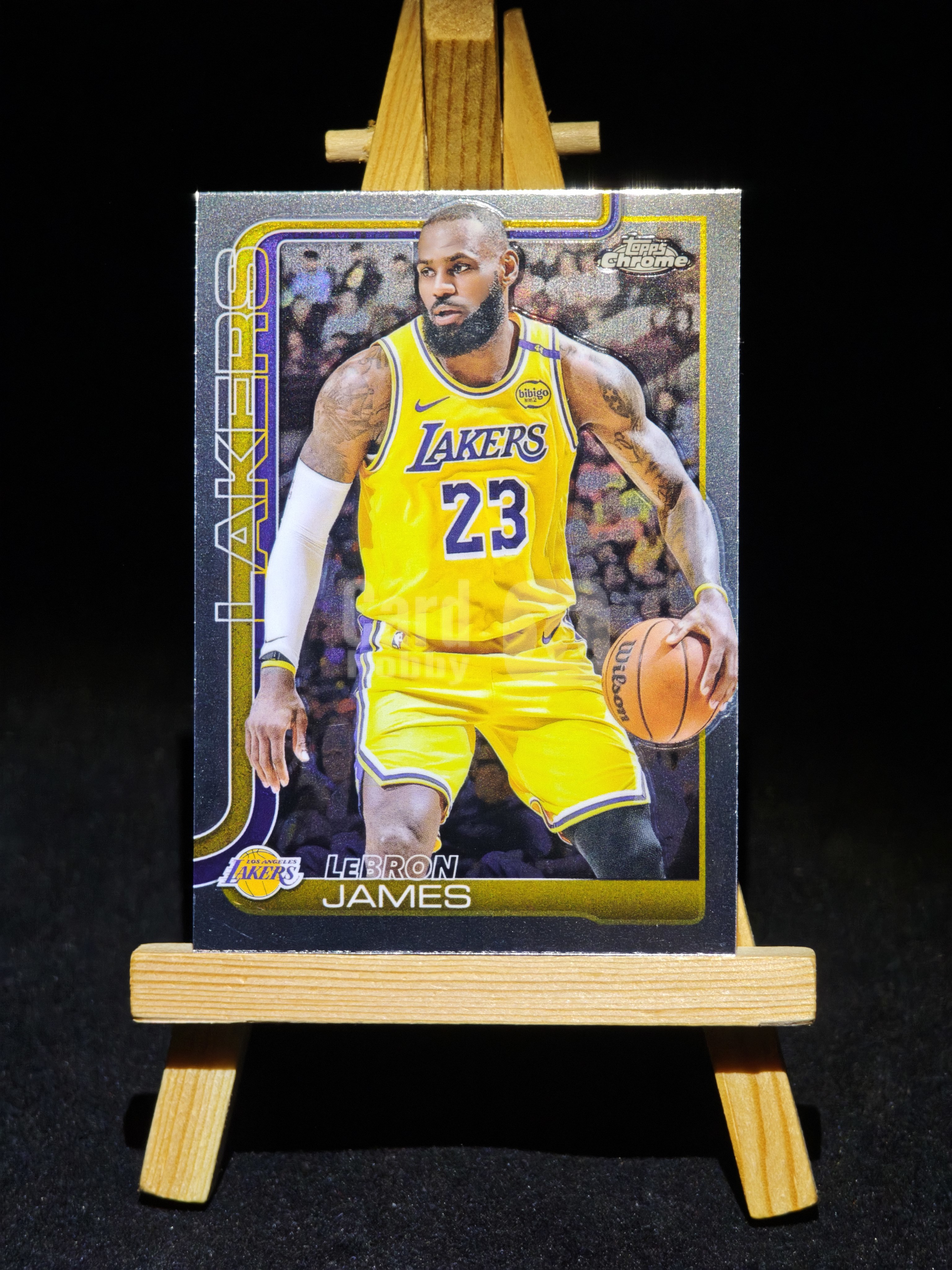 2025 Topps Chrome LeBron James 湖人 勒布朗 詹姆斯 正BASE 凑套专收必备 篮球卡收藏 #127