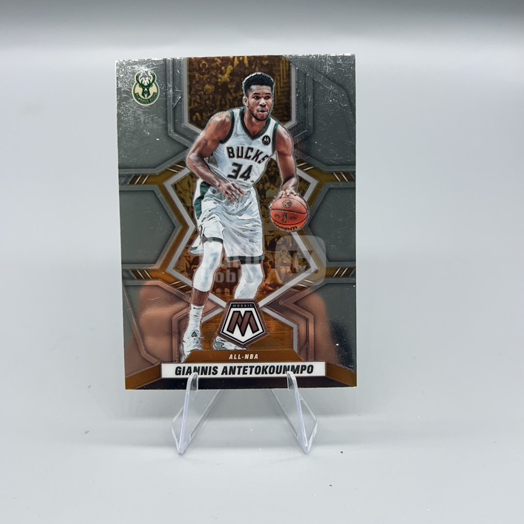 2023-24 Panini Mosaic Giannis Antetokounmpo M
