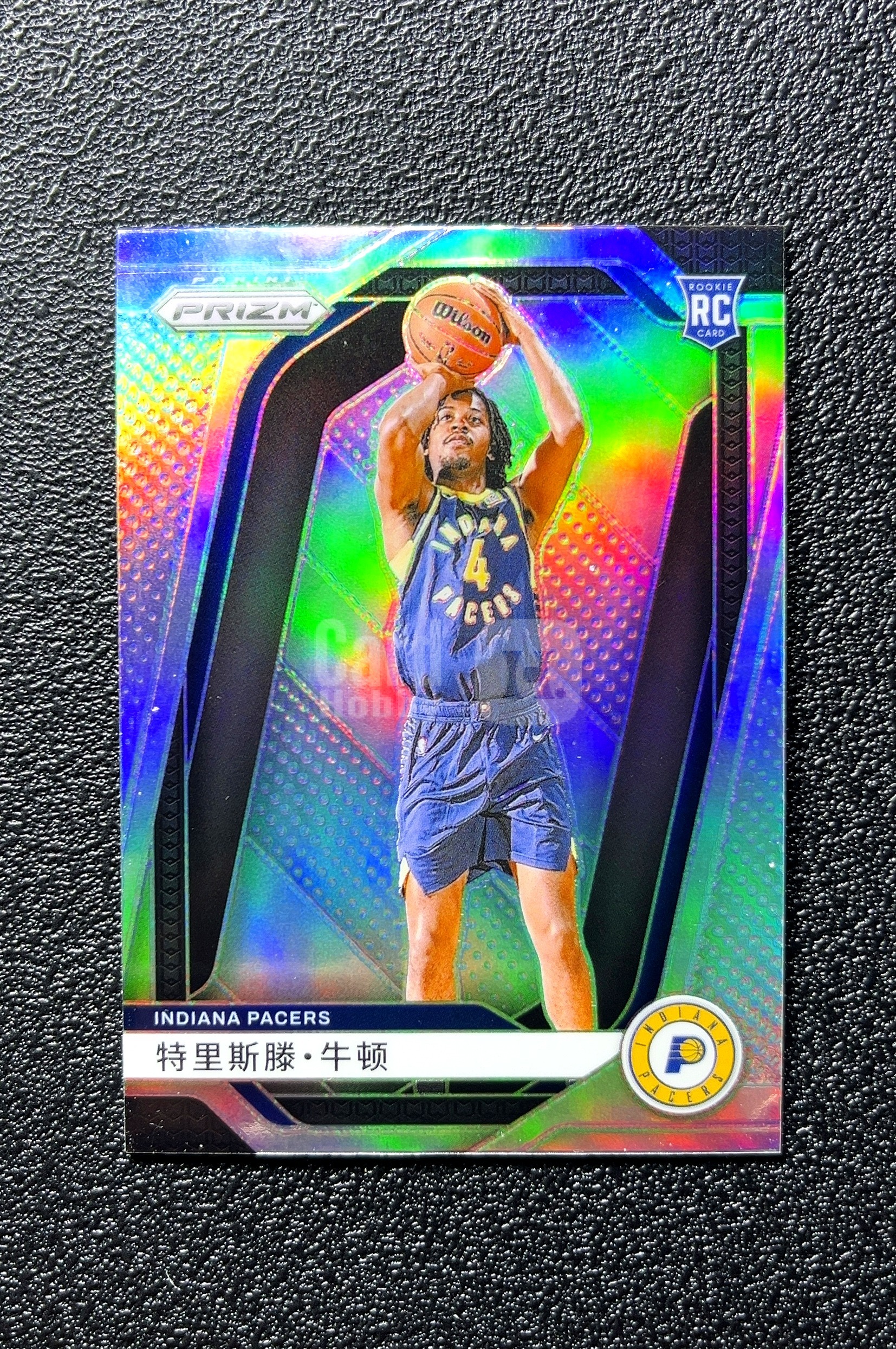 【小白1%代卖】2024-25 Panini Prizm Rookie 新秀 Tristen Newton 特里斯滕·牛顿 银折 折射 新秀 RC 卡品如图 高价值 #261 0712