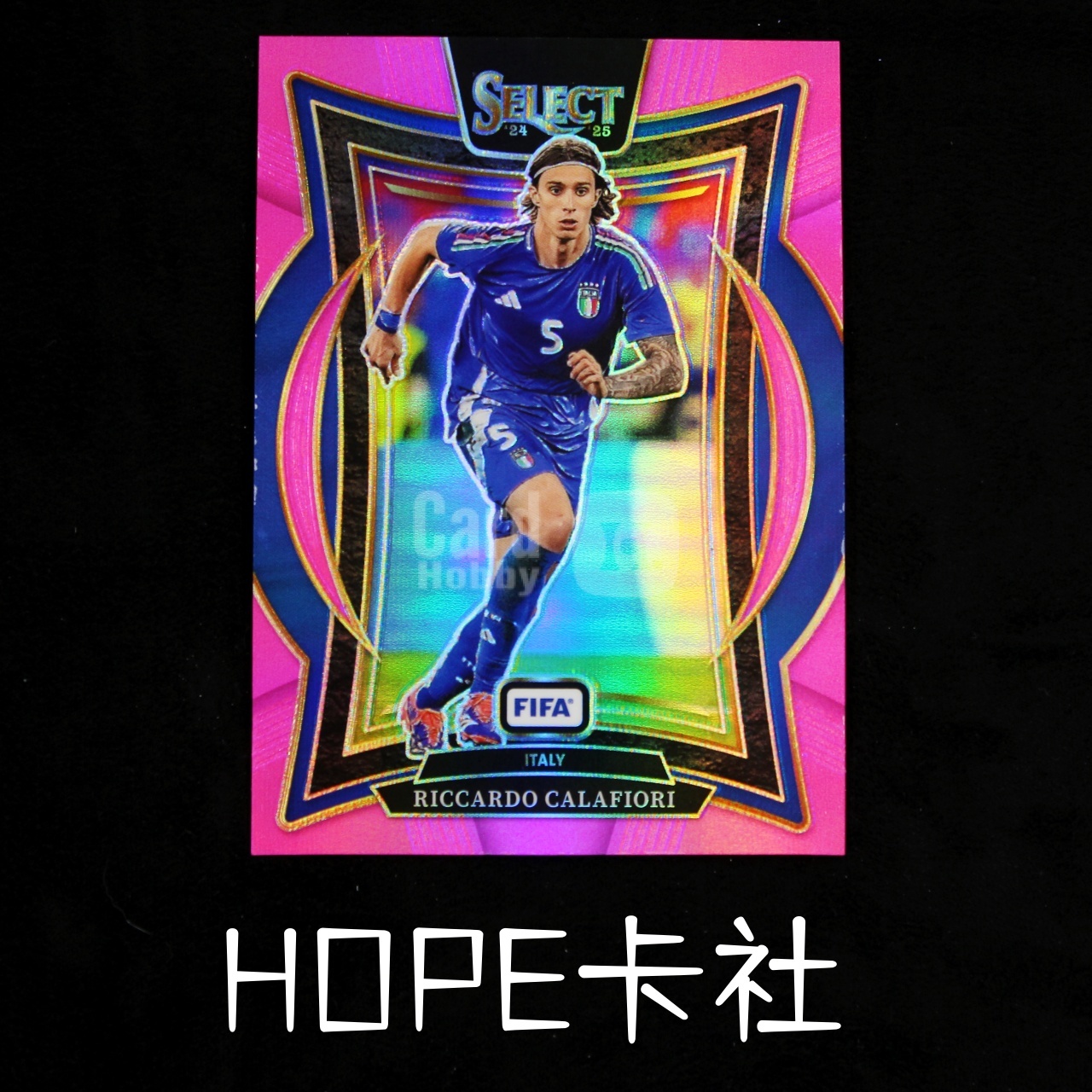 2023-24 Panini Prizm Riccardo Calafiori 阿森纳 卡拉菲奥里 31/59编 粉折【HOPE代卖(4.5%含卡淘)】