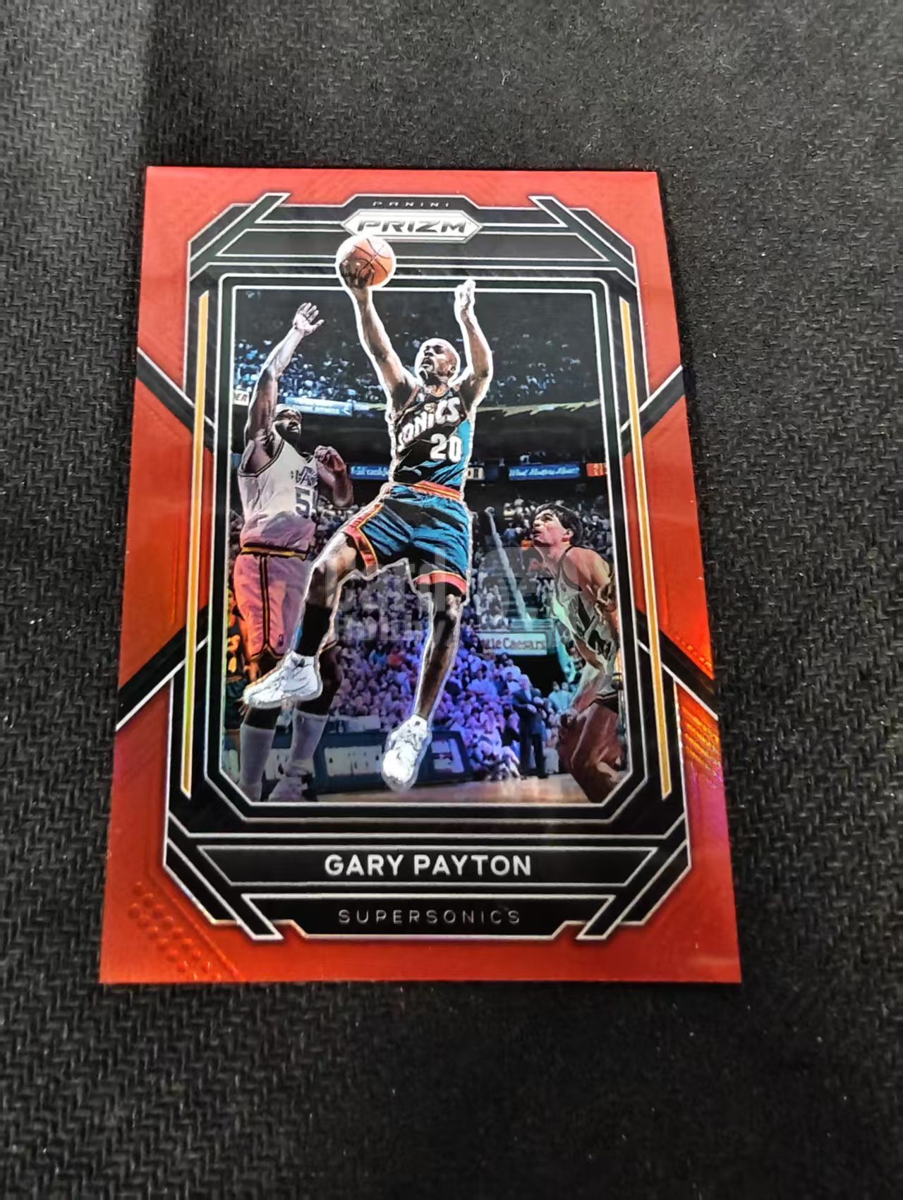 2022-23 Panini Prizm Gary Payton 加里 佩顿 手套 超音速 PZ 红折 299编 划痕 边角瑕疵